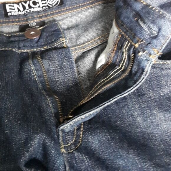 Enyce A SEANCOMBS CO - Picture 7 of 7